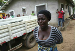 В Либерии на 90 дней введен режим ЧП в связи с эпидемией лихорадки Эбола