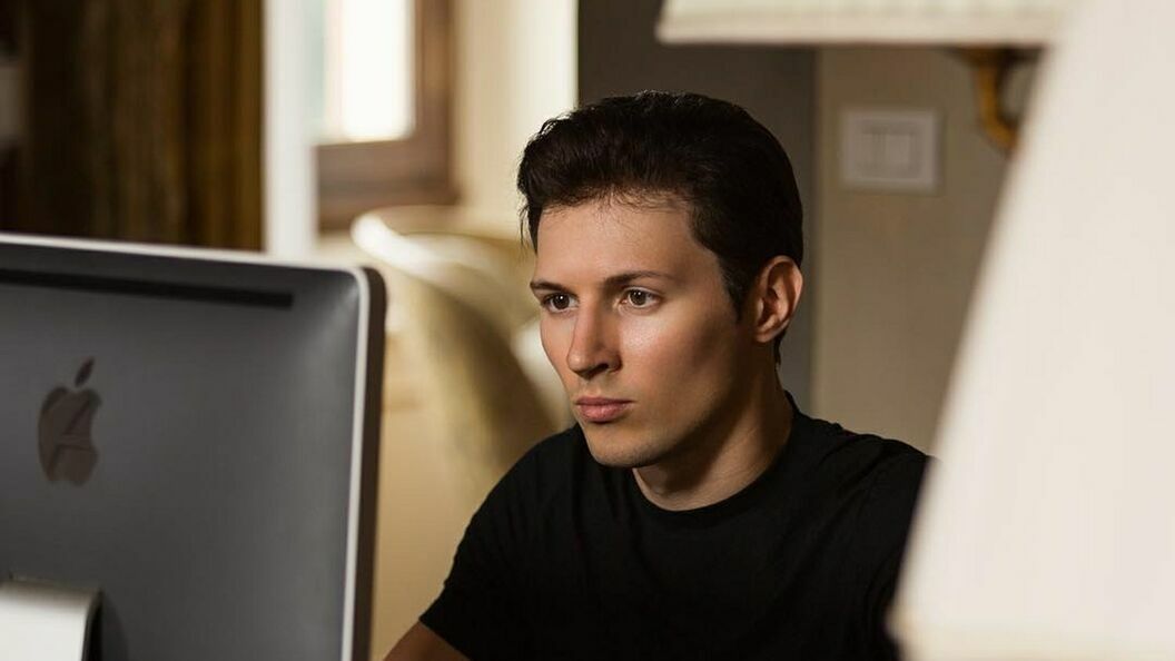 Дуров получил премию от Союза журналистов Казахстана за борьбу с цензурой