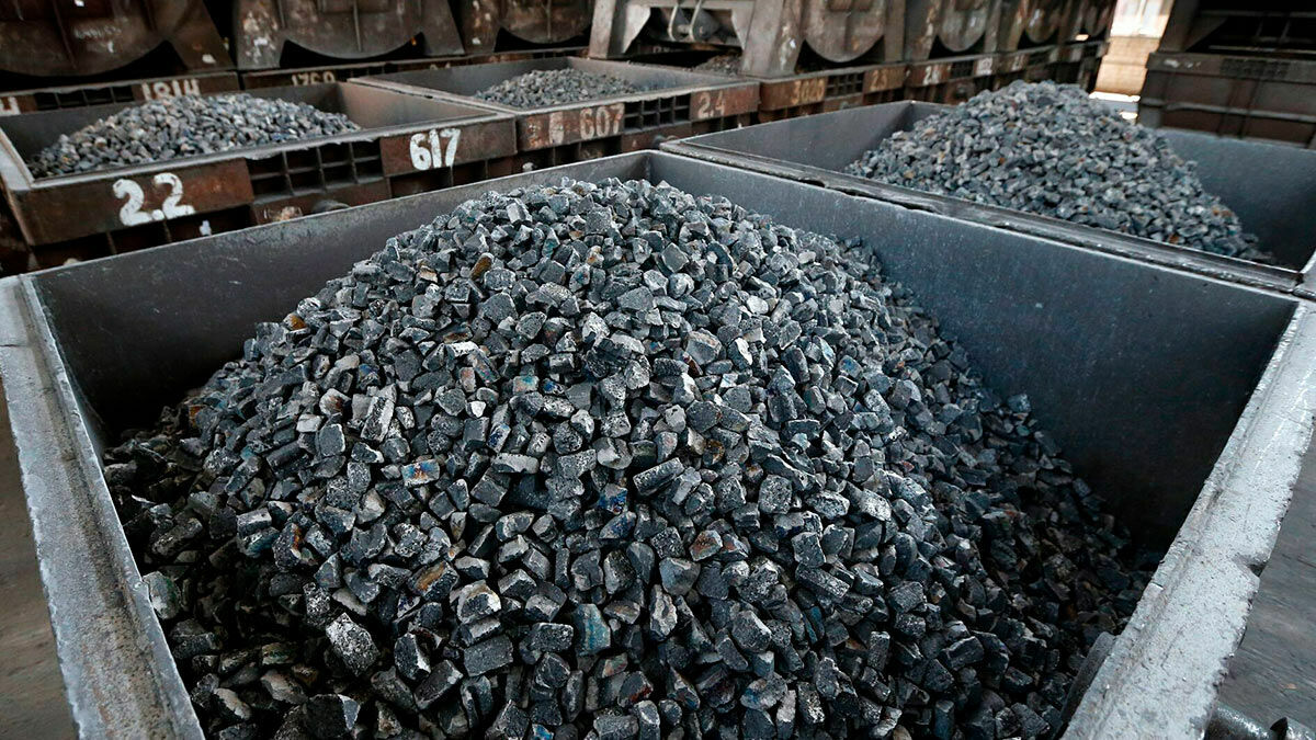 Германия до конца года прекратит покупать уголь и нефть у России