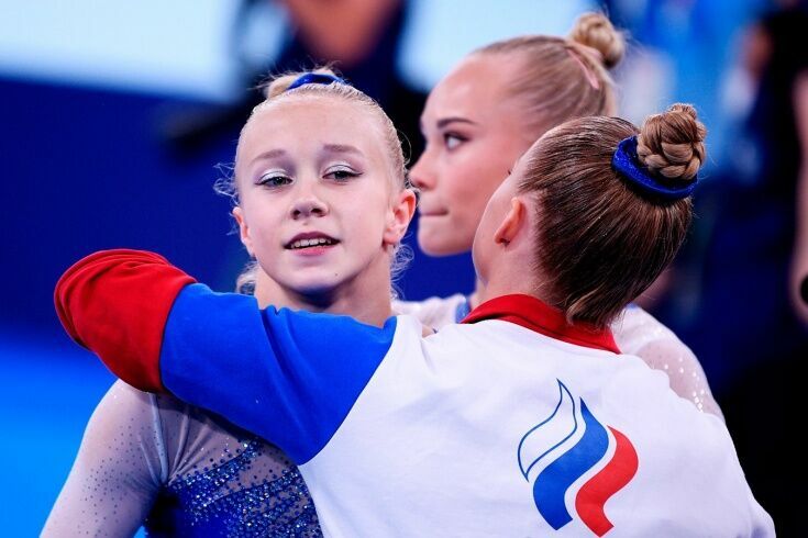 Российские гимнастки впервые завоевали олимпийское золото в командном многоборье
