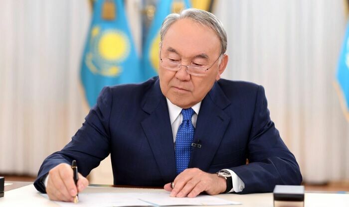 Сергей Марков: "Неизвестно, с кем Назарбаев согласовывал свой уход"