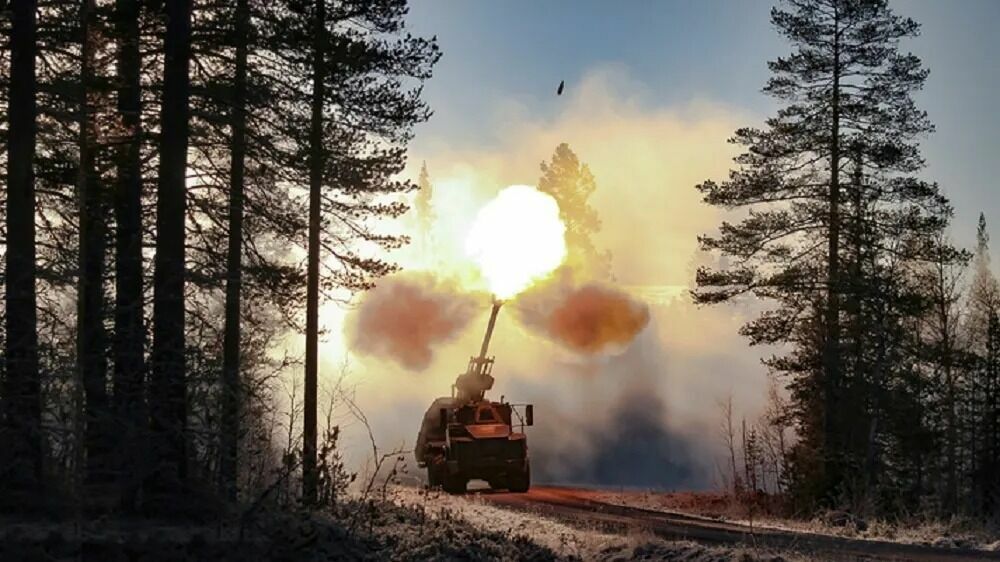 Какие гаубицы и зенитки отправят шведы Киеву в новом пакете военной помощи