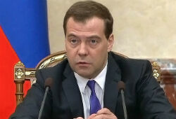 Российская экономика выдержит любые санкции США и ЕС – Медведев