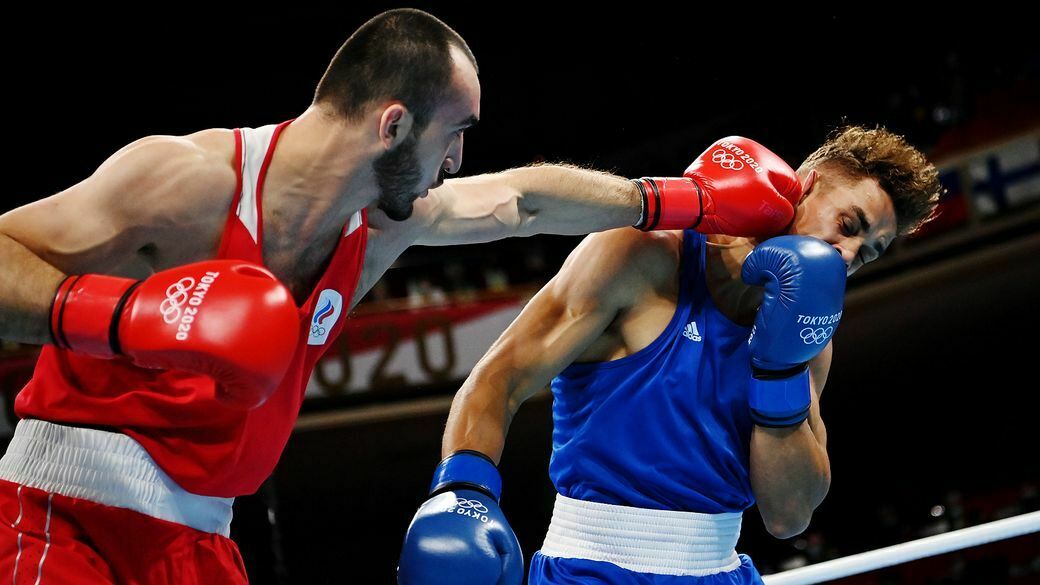 Боксер Муслим Гаджимагомедов вышел в финал Олимпиады в Токио
