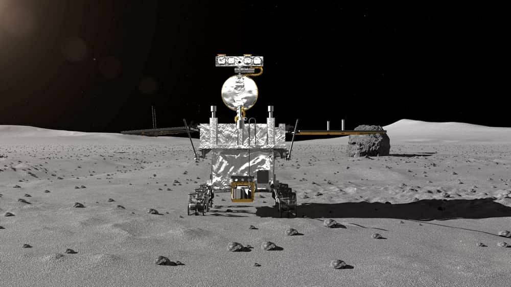 Китайский аппарат нашёл минералы на Луне