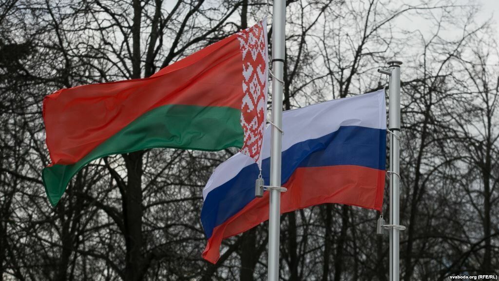 Политика по-белорусски: Минск лавирует между Россией и "Восточным партнерством"