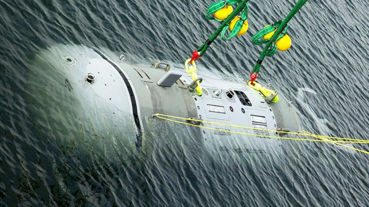 Большой, подводный, беспилотный: ВМС США показали субмарину-дрон