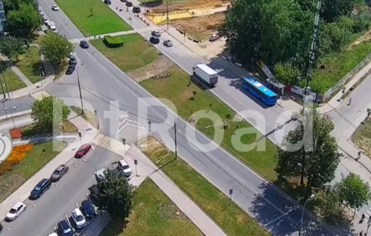 Москвичка сбила на пешеходном переходе трех детей