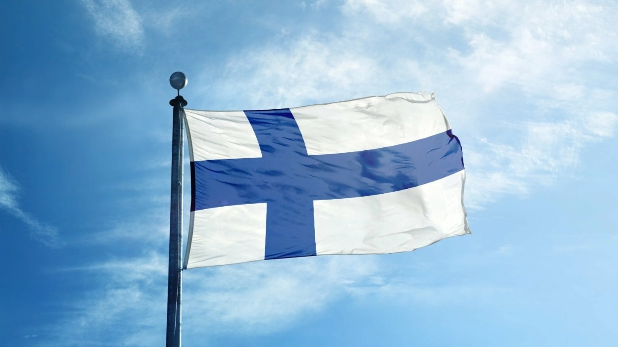Терпеть и немного понимать: президент Финляндии призвал сохранить отношения с РФ