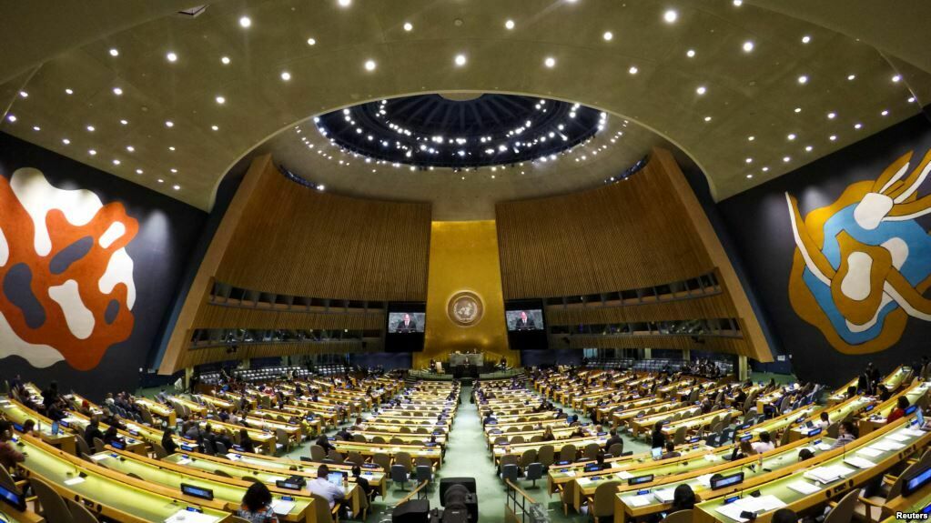 Венесуэлу из-за долгов временно лишили права голоса на Генассамблее ООН