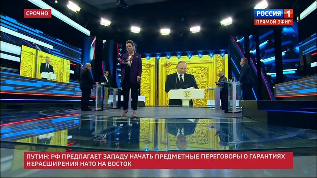 "Ясен пень, придется бомбить": Телевизор требует исправить ошибки  Горбачева