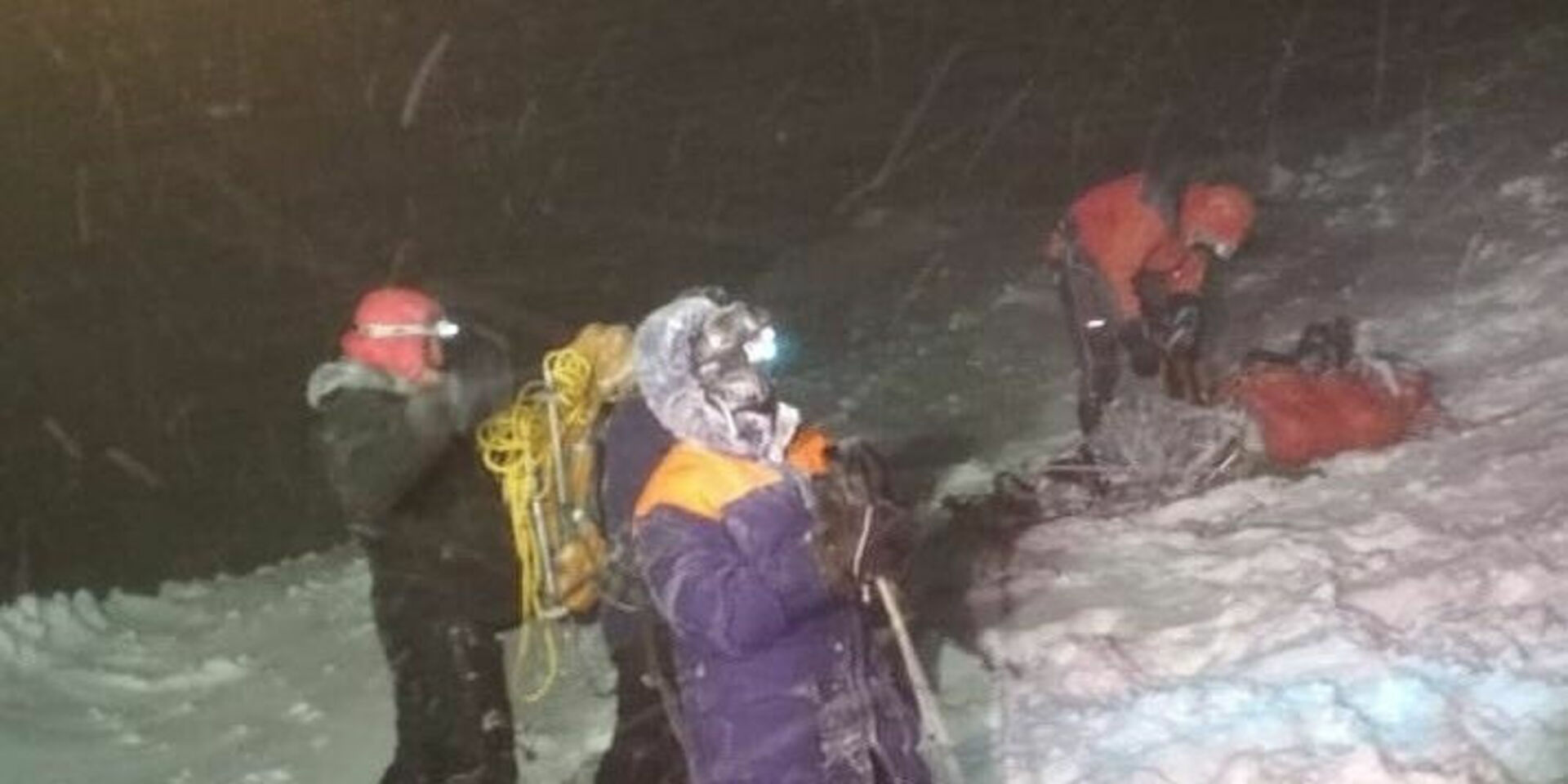 Спасательная операция завершена. Эверест тела погибших альпинистов.
