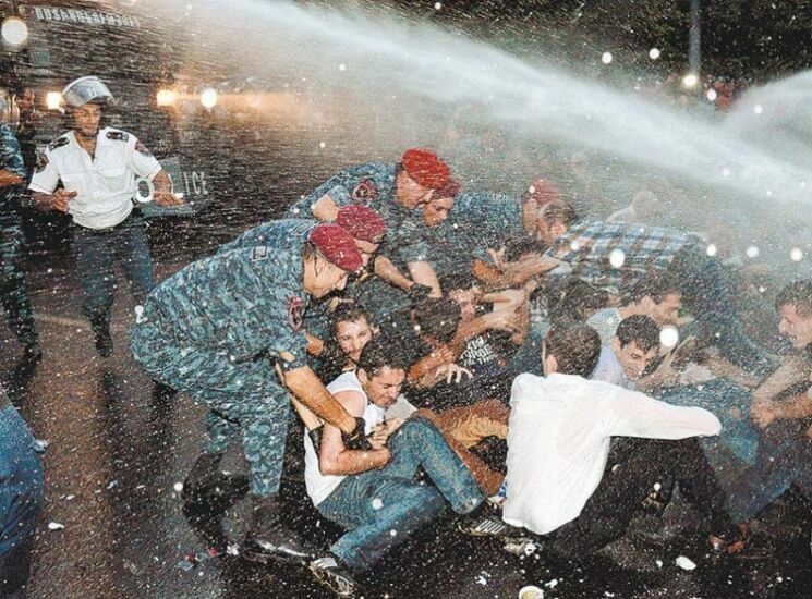 Протест залили водой