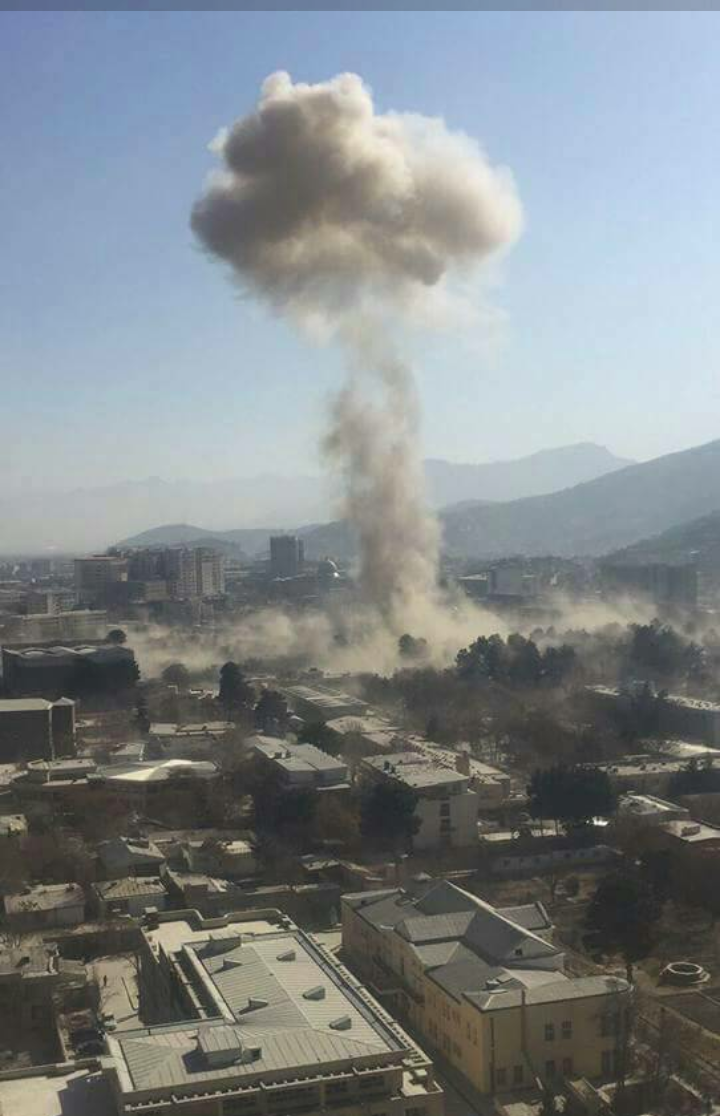 В Кабуле смертник взорвал отделение полиции: 95 погибших