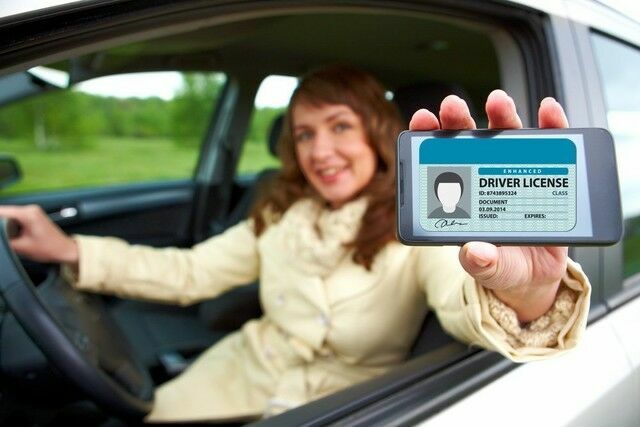 Электронные водительские права появятся в 2020 году