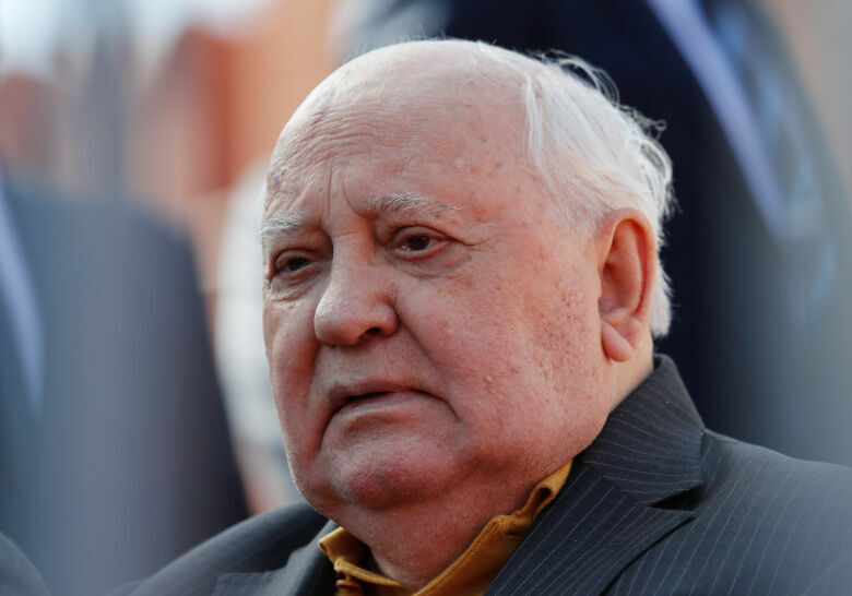 Горбачев призвал «извлечь уроки» из провала миссии США в Афганистане