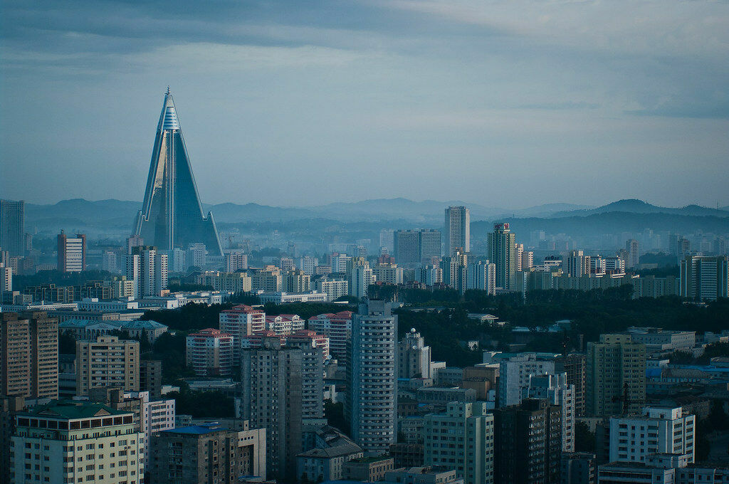 12 посольств покинули Северную Корею из-за ситуации в стране