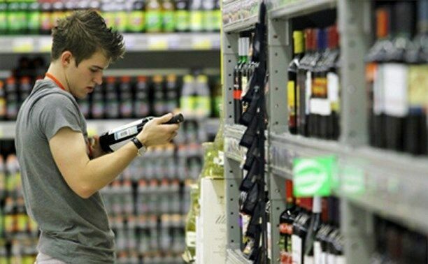 В России могут повысить возраст продажи алкоголя на несколько лет