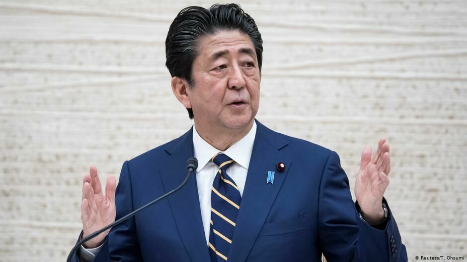 Прокуратура намерена допросить бывшего премьера Японии Синдзо Абэ