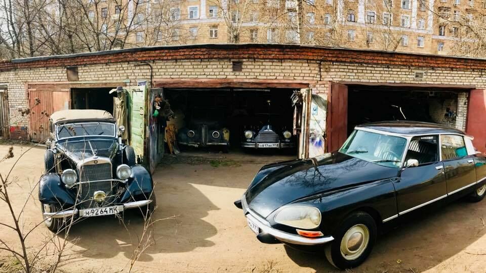 В Москве владелец раритетных автомобилей останется без гаража