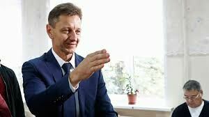 Новый губернатор Владимирской области посоветовал проигравшему уехать