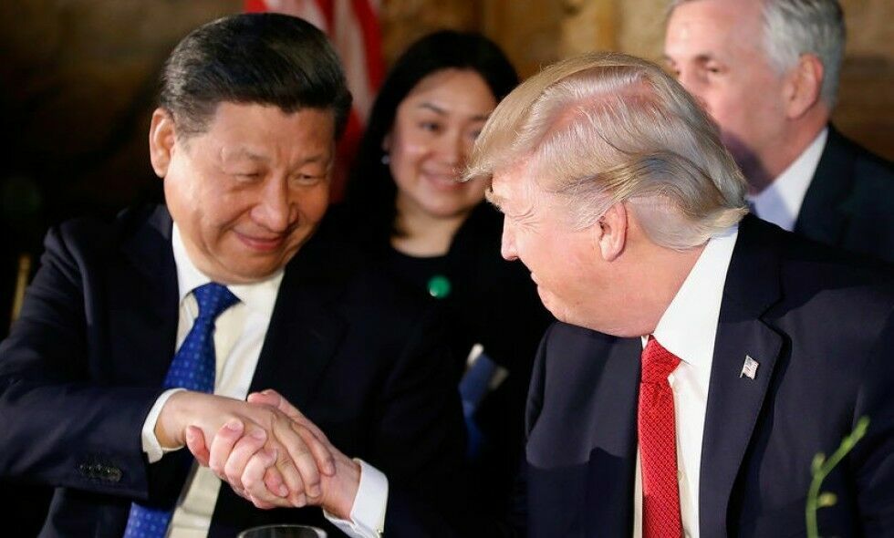 Трамп  продемонстрировал "Силу Америки" на переговорах в Китае