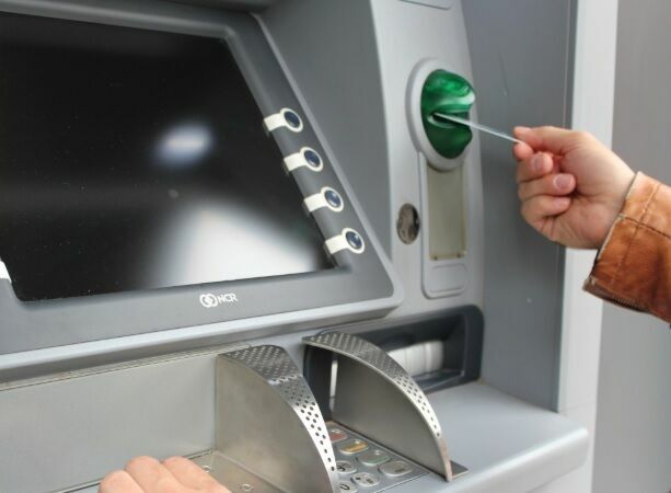 Теперь ясно, что делать, если банкомат украл ваши деньги