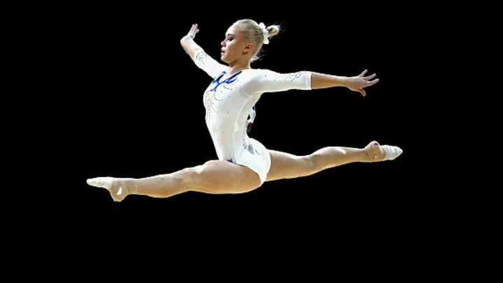 Ангелина Мельникова стала абсолютной чемпионкой мира по спортивной гимнастике