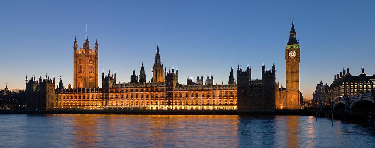 В британском парламенте заявили, что им не нужны "грязные деньги" из России