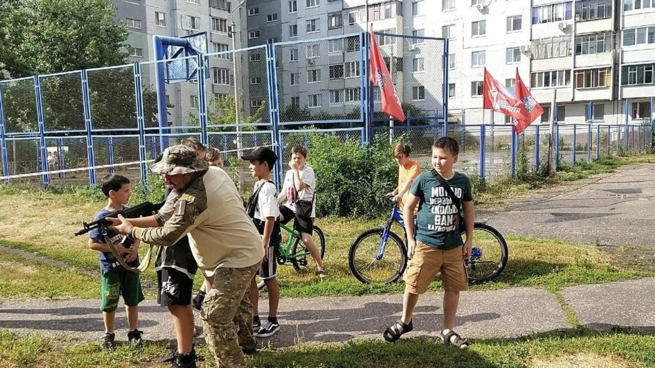 В ульяновских дворах появились воспитатели с оружием — Новые Известия -  новости России и мира сегодня