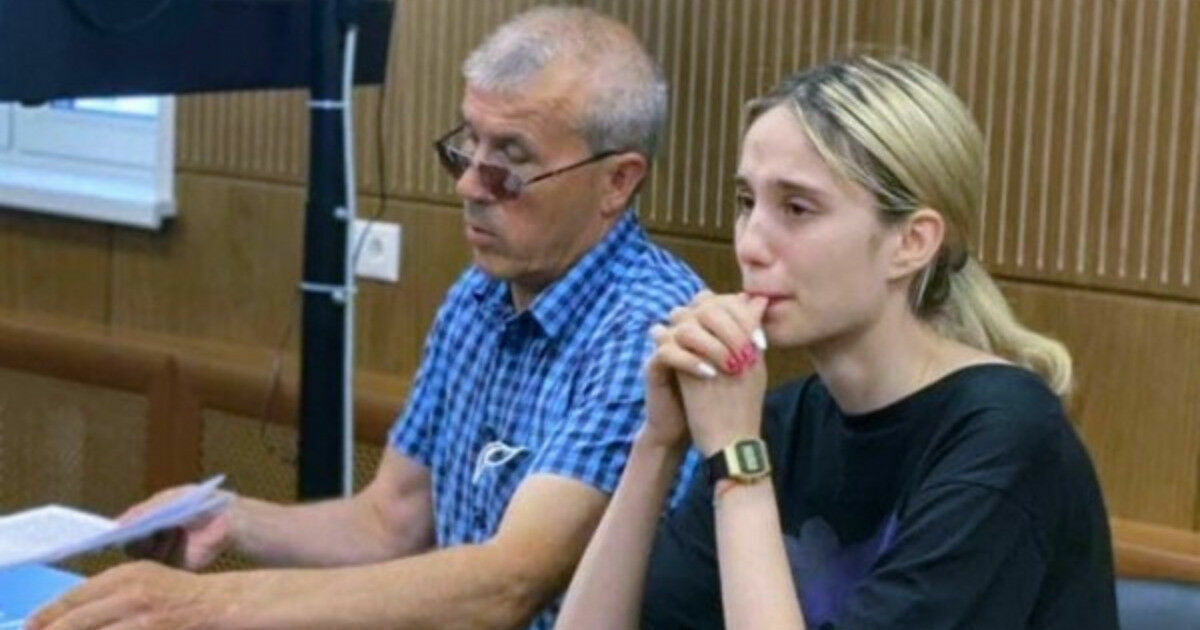 Суд арестовал московскую студентку, сбившую семью с тремя детьми