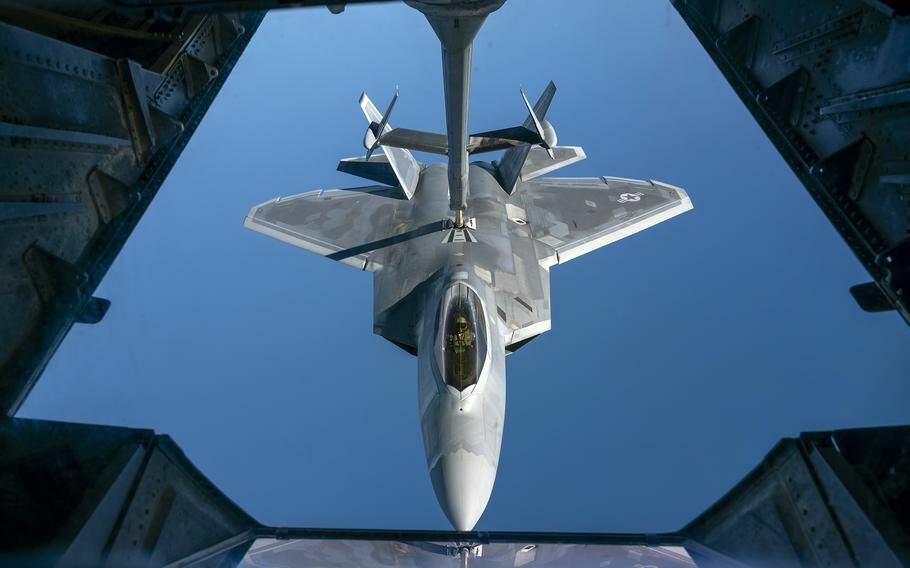 Вашингтон передаст Варшаве истребители F-22 для сдерживания Москвы