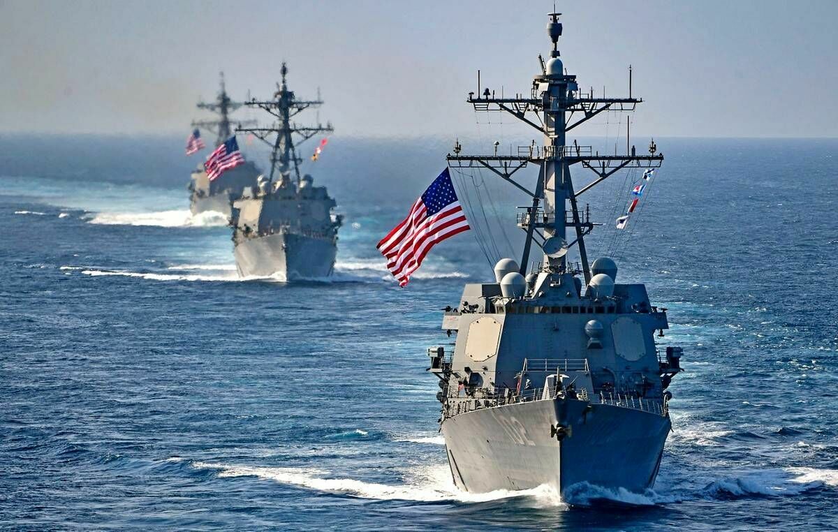 Китай обвинил США в наращивании военного присутствия в Южно-Китайском море