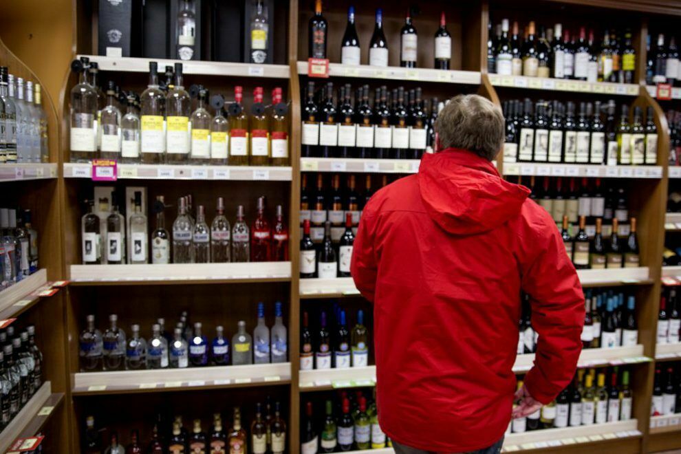 Траты покупателей на алкоголь во время локдауна выросли на 80%