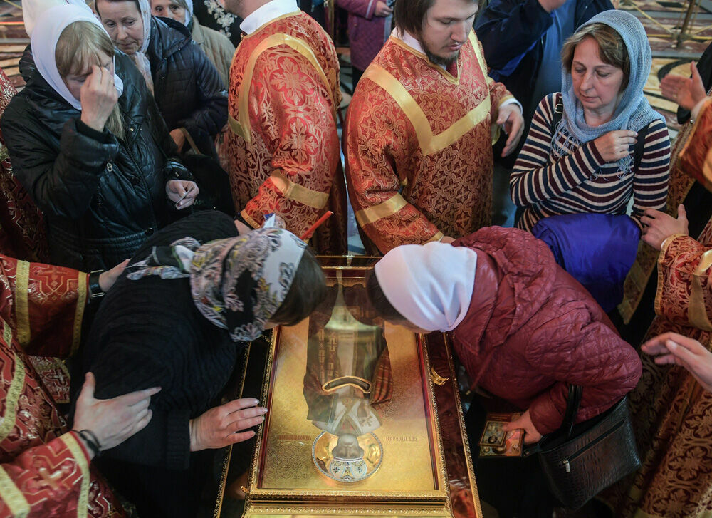 Православие на марше: чем запомнится уходящий "церковный" год