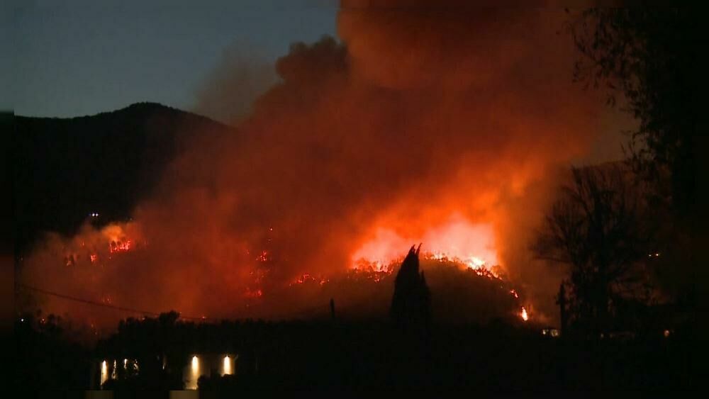В Испании около 800 человек эвакуировали в связи с лесными пожарами