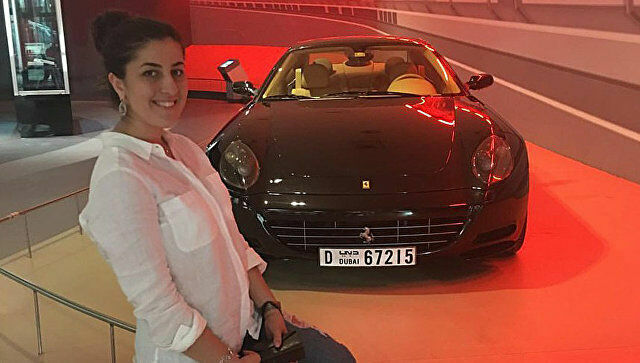 Сотрудниц Сбербанка задержали при покупке Ferrari на украденные деньги
