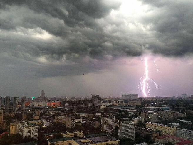 МЧС предупредило 22 российских региона о надвигающемся шторме