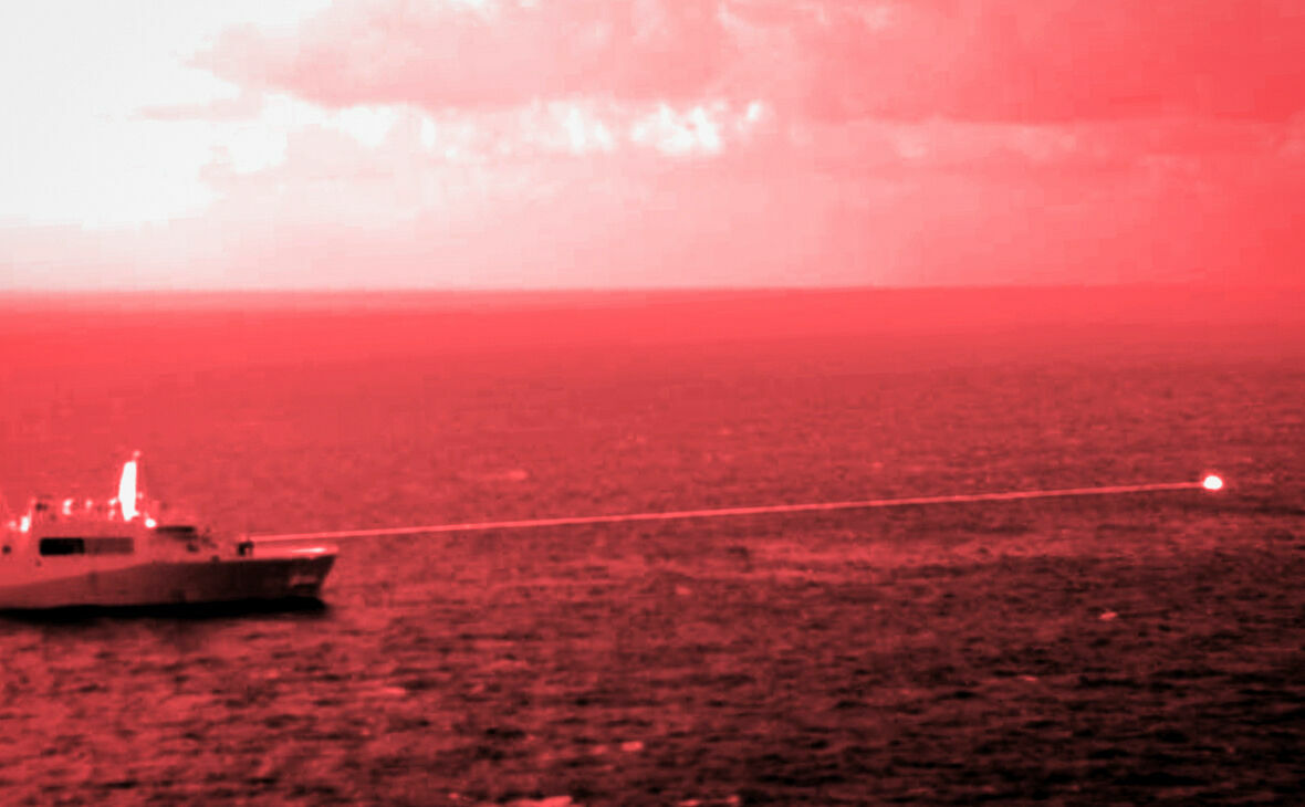 Сила луча: ВМФ США испытали лазерное оружие в Аденском заливе