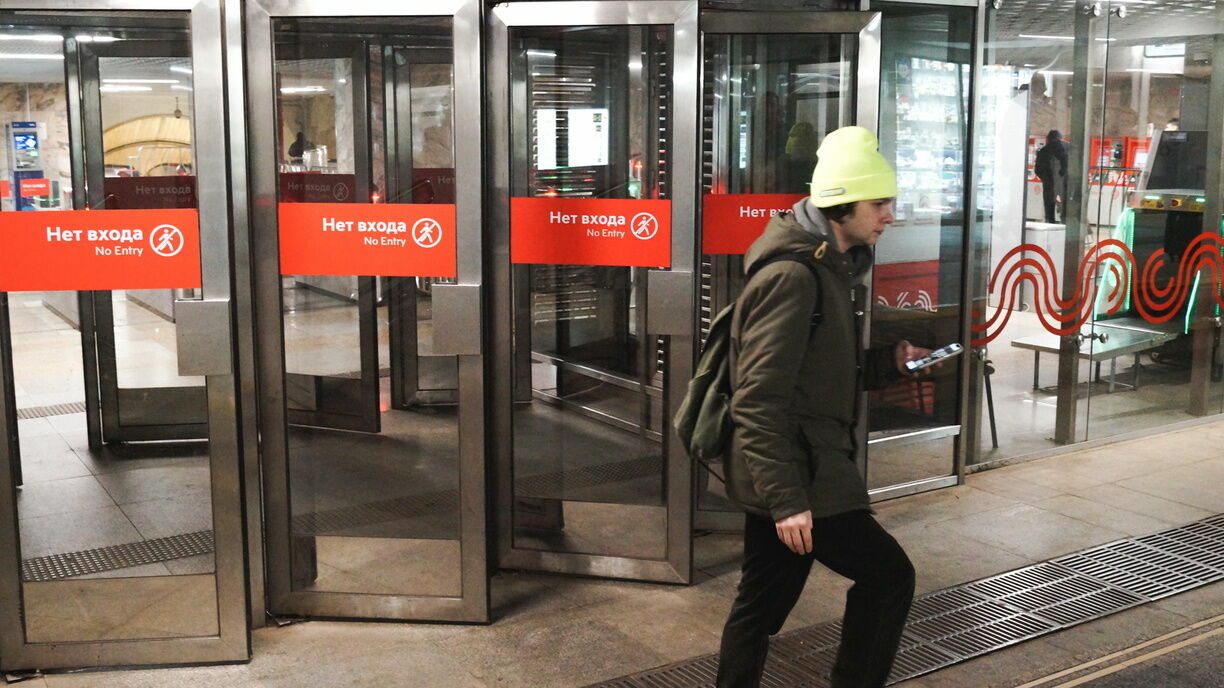Первую отапливаемую наземную станцию откроют на красной ветке московского метро