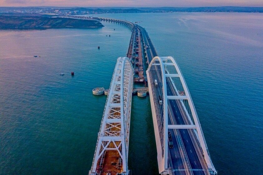 За год по Крымскому мосту проехало 5 млн машин