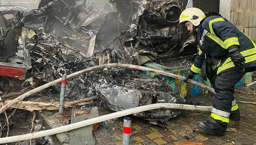 При крушении вертолета в Киевской области погибло руководство МВД Украины
