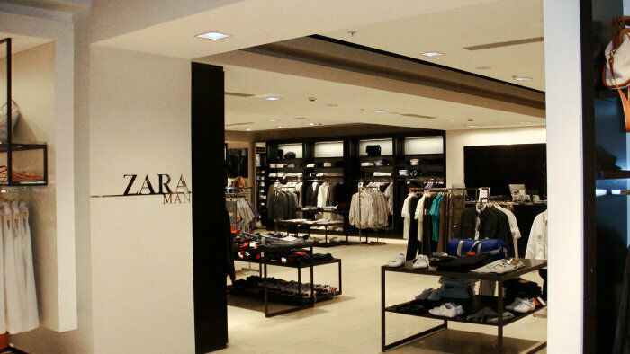 В Zara рассказали о возможном закрытии магазинов в России