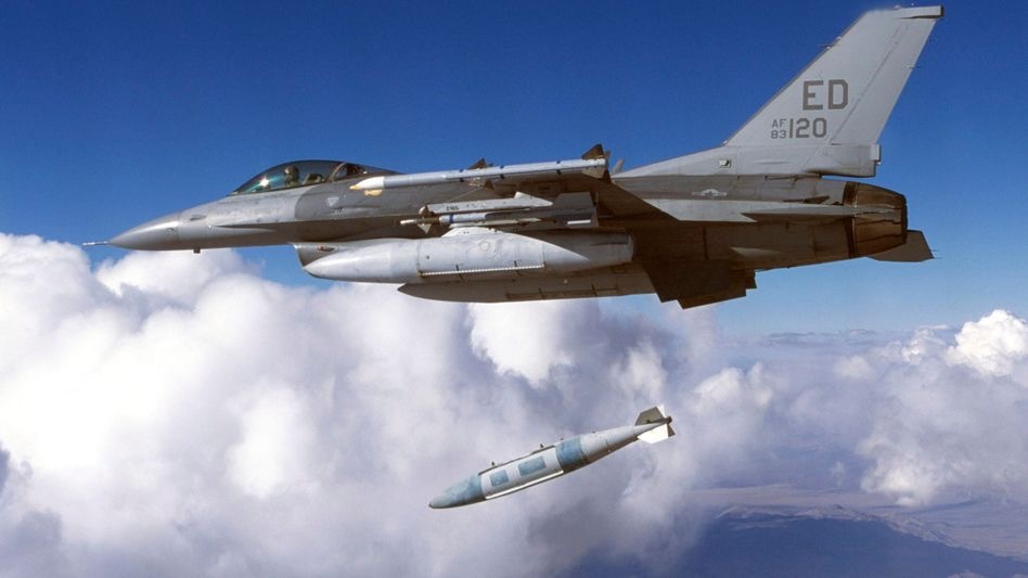 Американские "умные бомбы" JDAMs