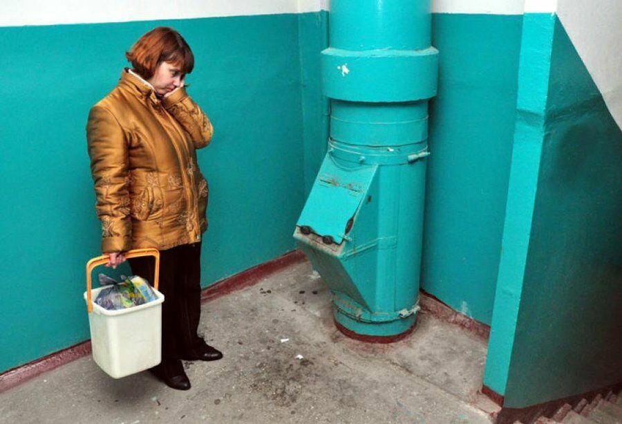 В Омске могут заварить все мусоропроводы в домах