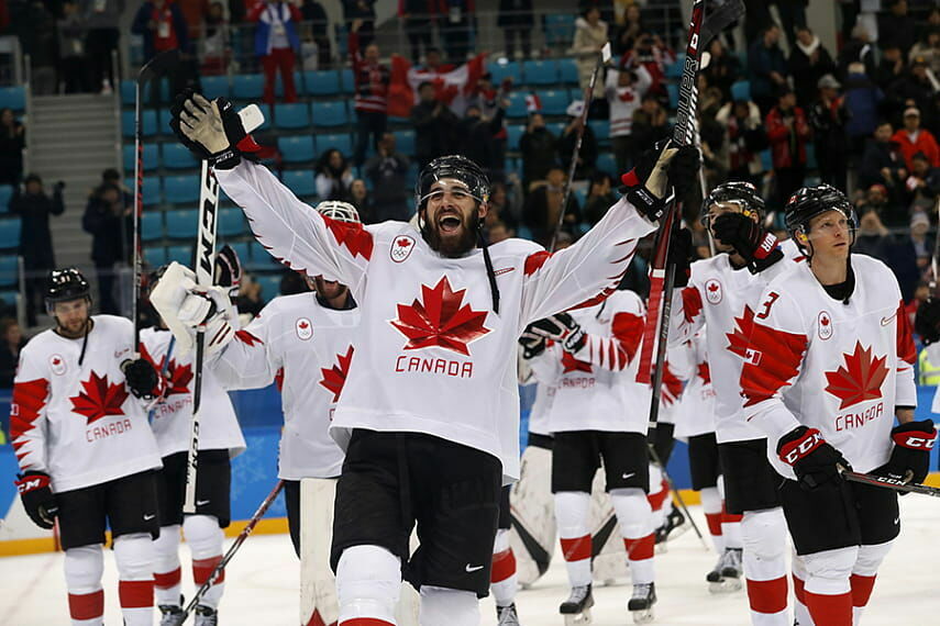 Сборная Канады вышла в финал чемпионата мира по хоккею