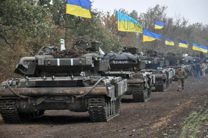 Опрос: почти две трети украинских мужчин готовы дать вооруженный отпор в случае войны