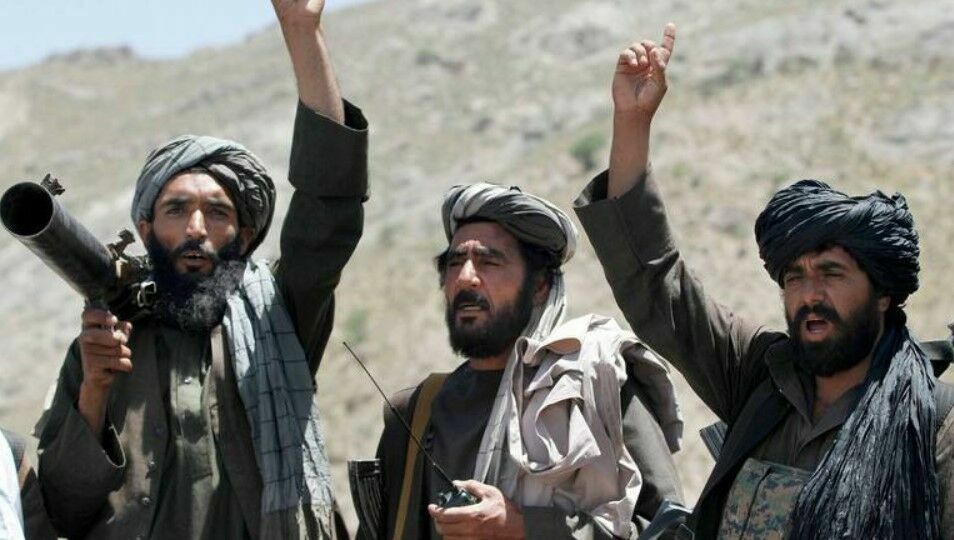 В Афганистане флаг движения «Талибан»* стал национальным
