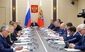 Путин пожелал министрам сил и здоровья для выполнения его указов