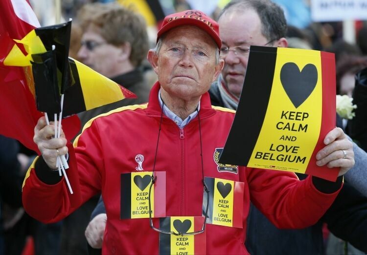 Несколько тысяч человек устроили в Брюсселе марш против террора и ненависти